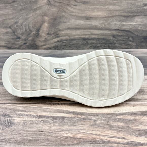 NIB Bzees Getaway 9M Beige Slip On Comfort Mule Sneakers - Picture 9 of 11